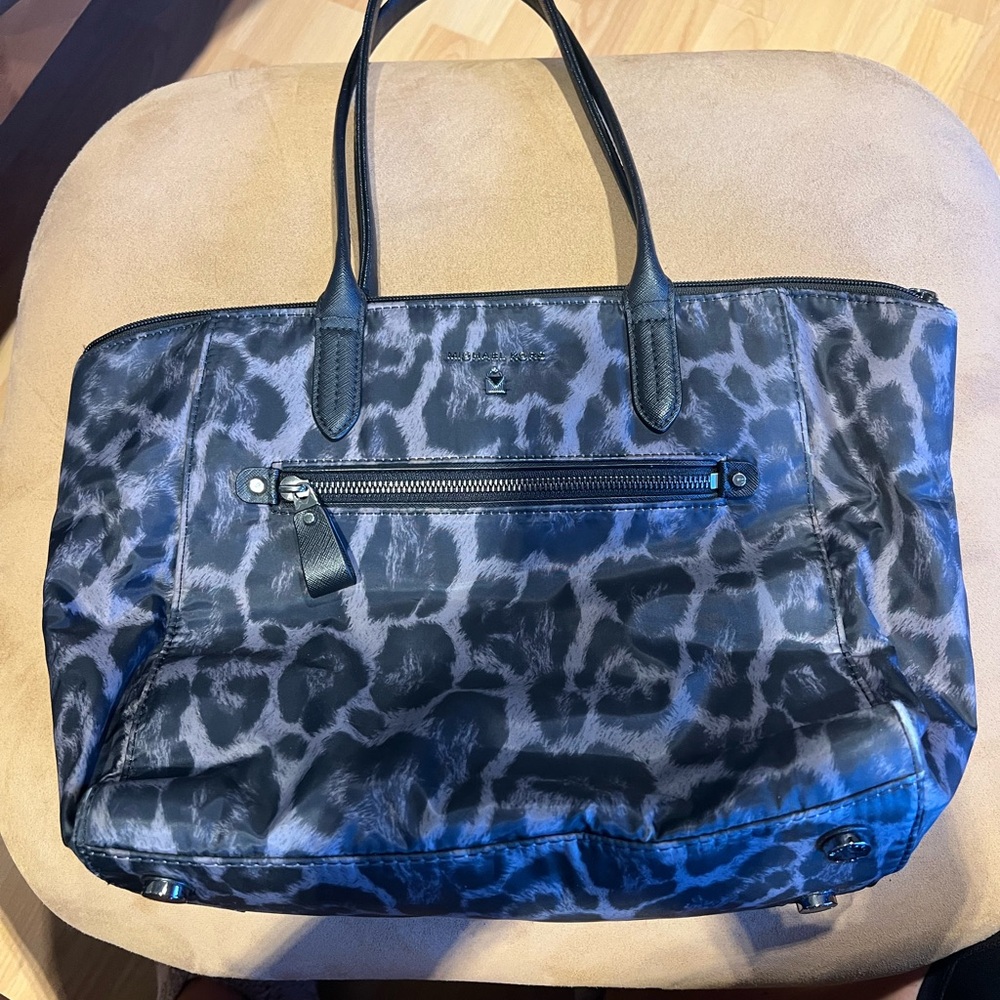 Michael Kors Black and Gray Leopard Tote
